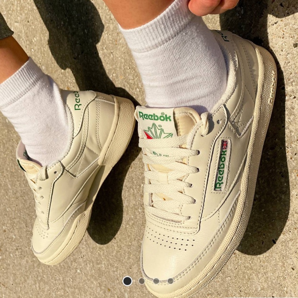 New Rebook classic club c vintage sneakers in chalk with green detail.